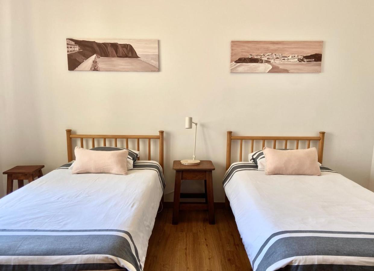Colares Beach House, Pool Child Friendly Εξωτερικό φωτογραφία