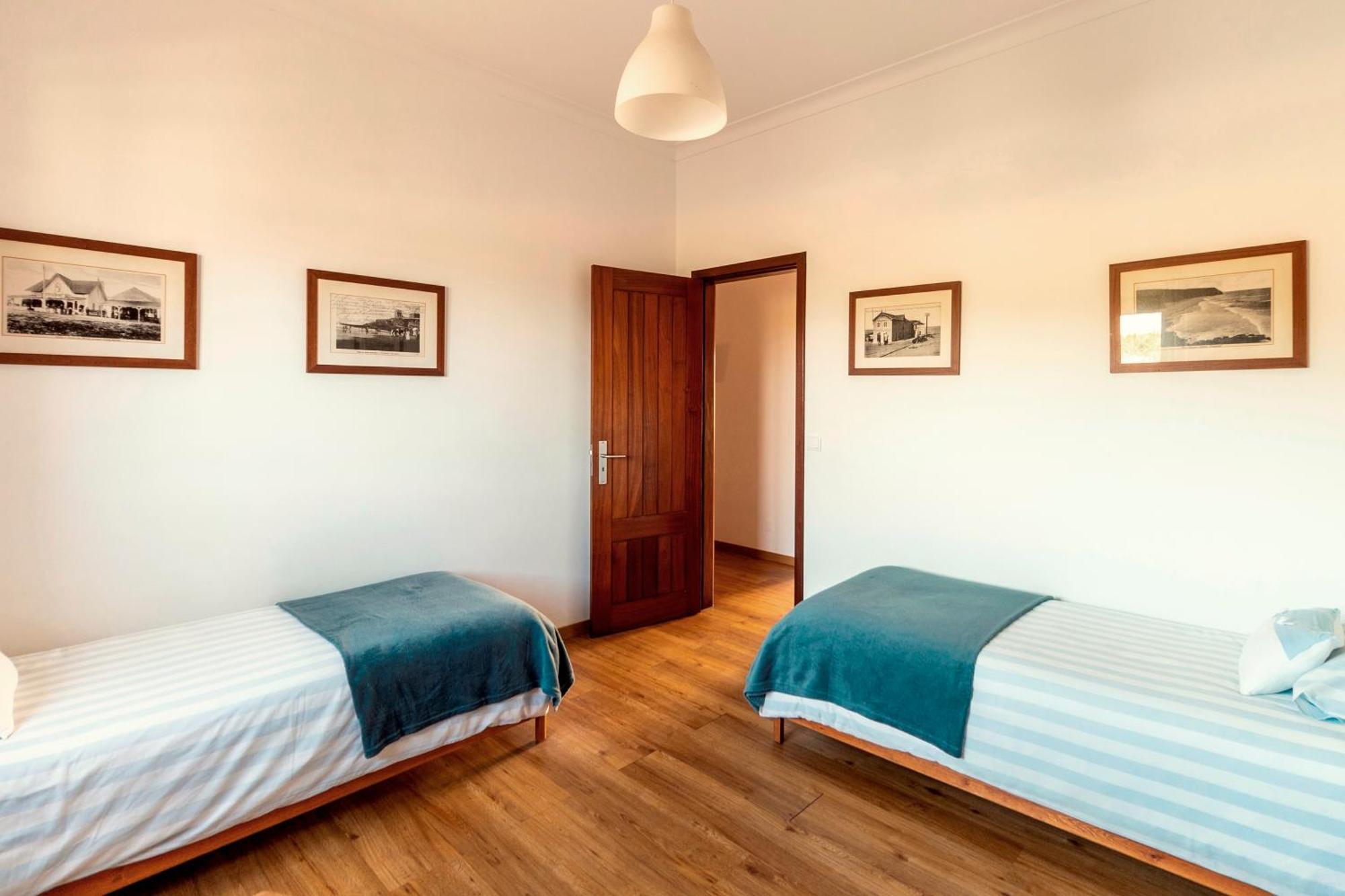 Colares Beach House, Pool Child Friendly Εξωτερικό φωτογραφία