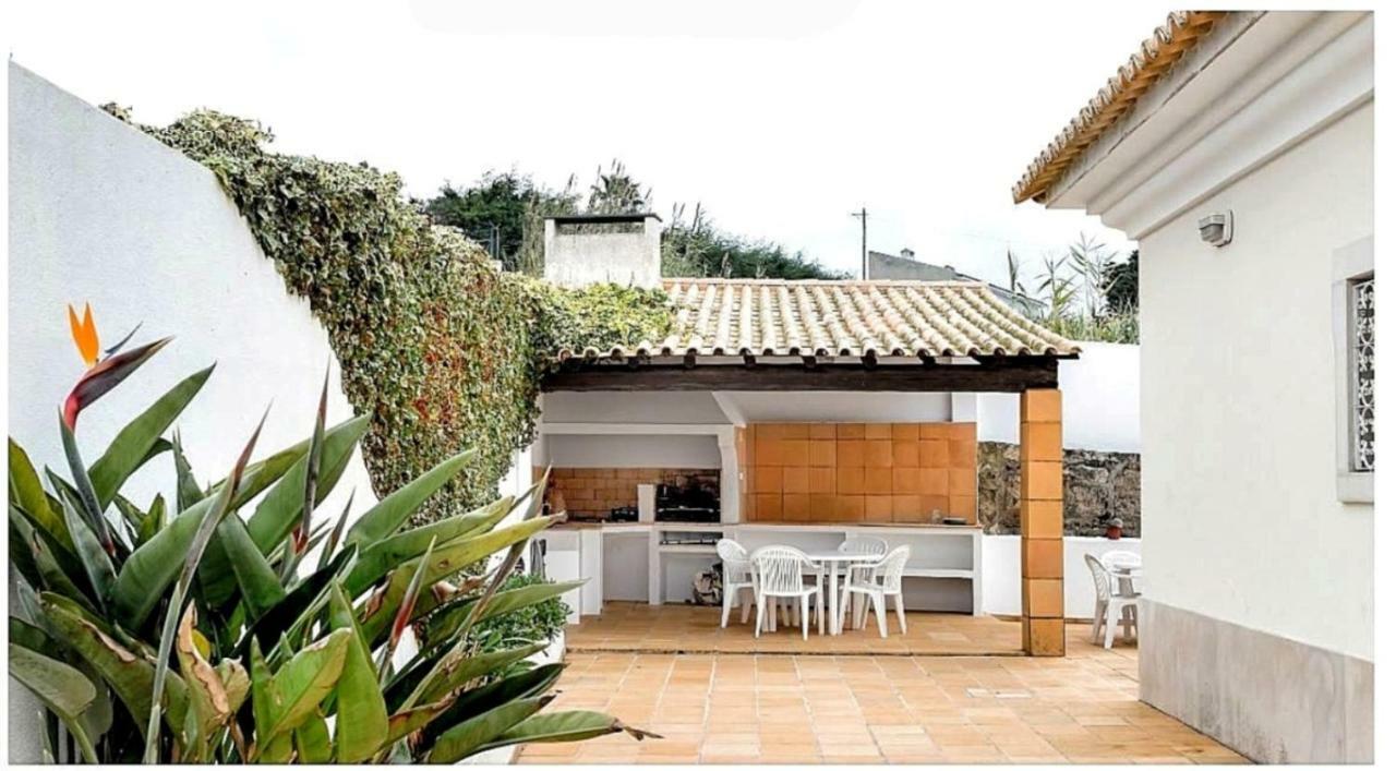 Colares Beach House, Pool Child Friendly Εξωτερικό φωτογραφία